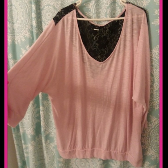 Super cute Torrid top - Picture 1 of 4